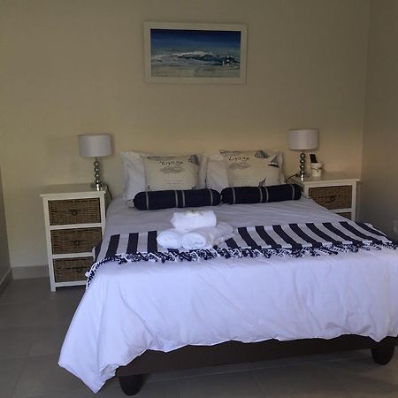 איסט לונדון Larkspur Place מראה חיצוני תמונה